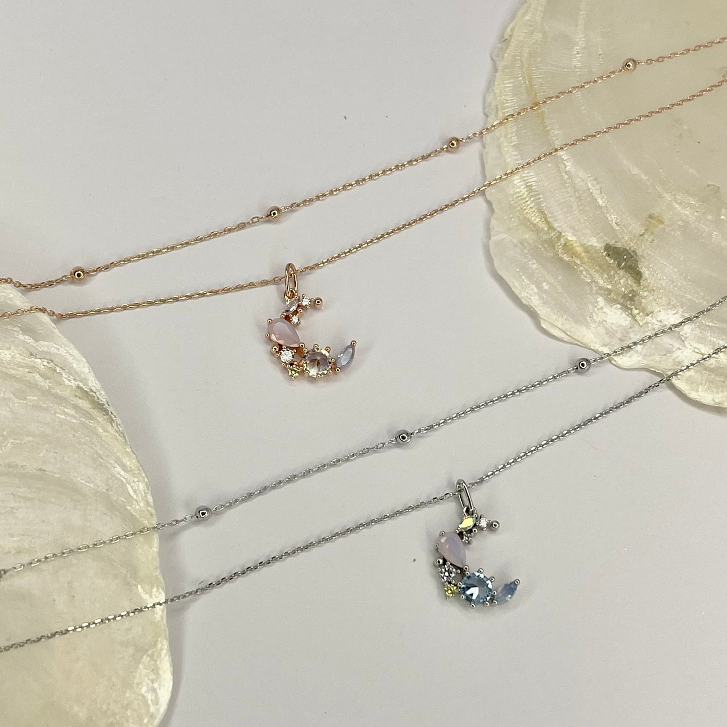 Double Chain Moon Halskette NJJN1029