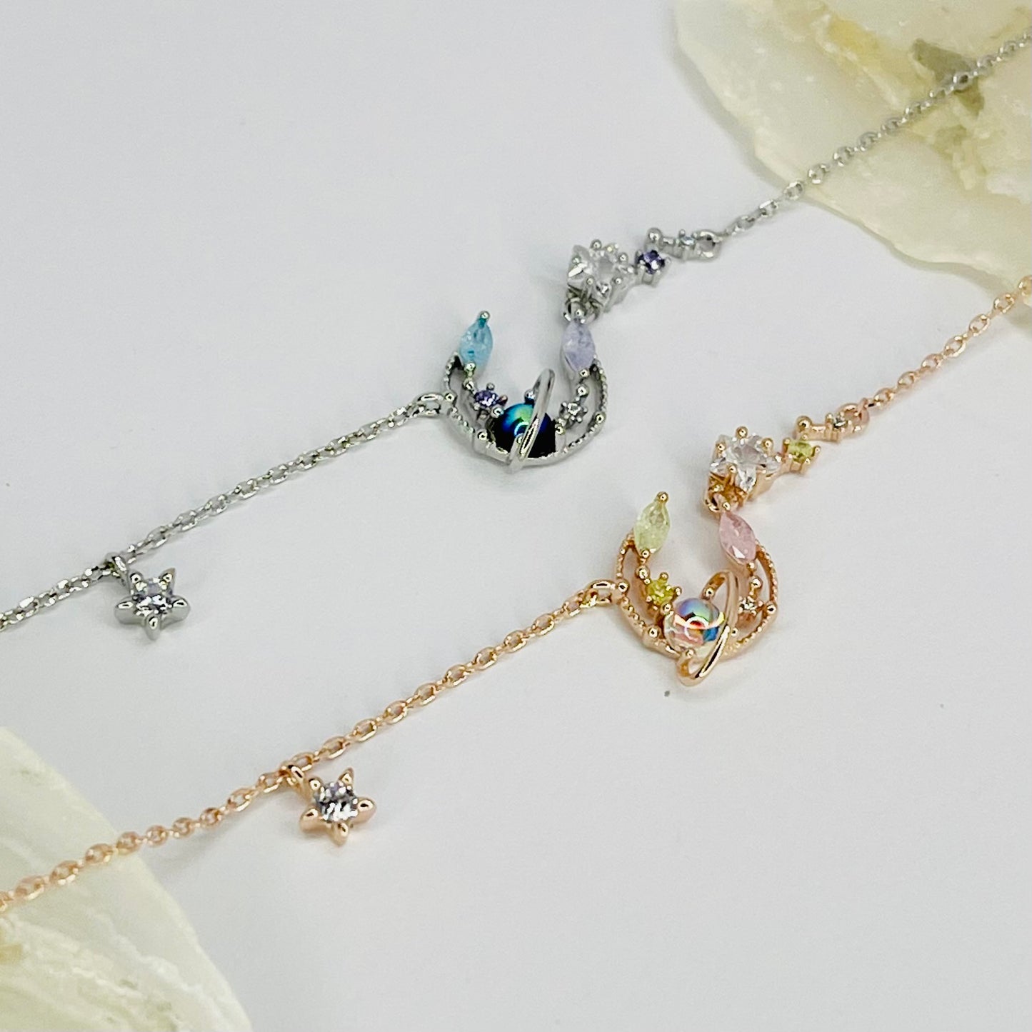 Crescent Moon Halskette NJJN1027