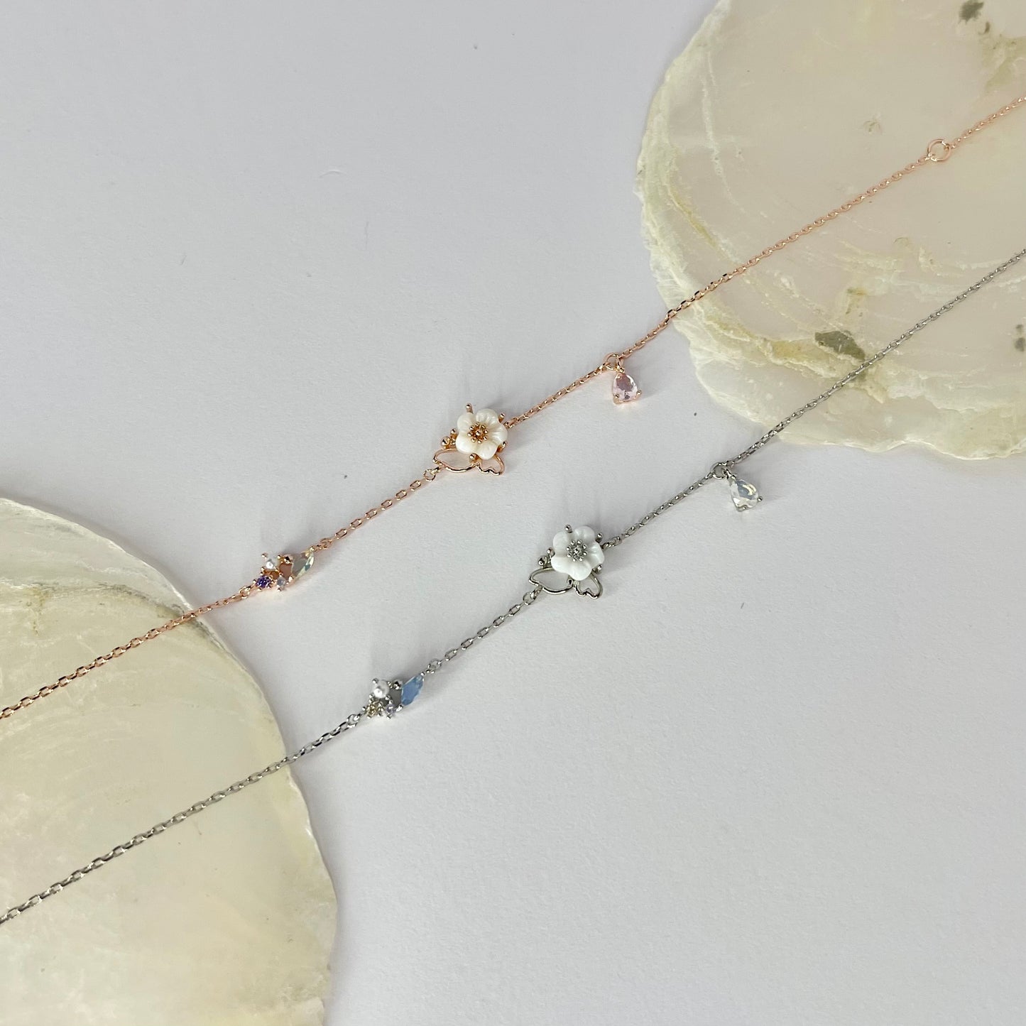 Winged Flower Armband NJJB1048