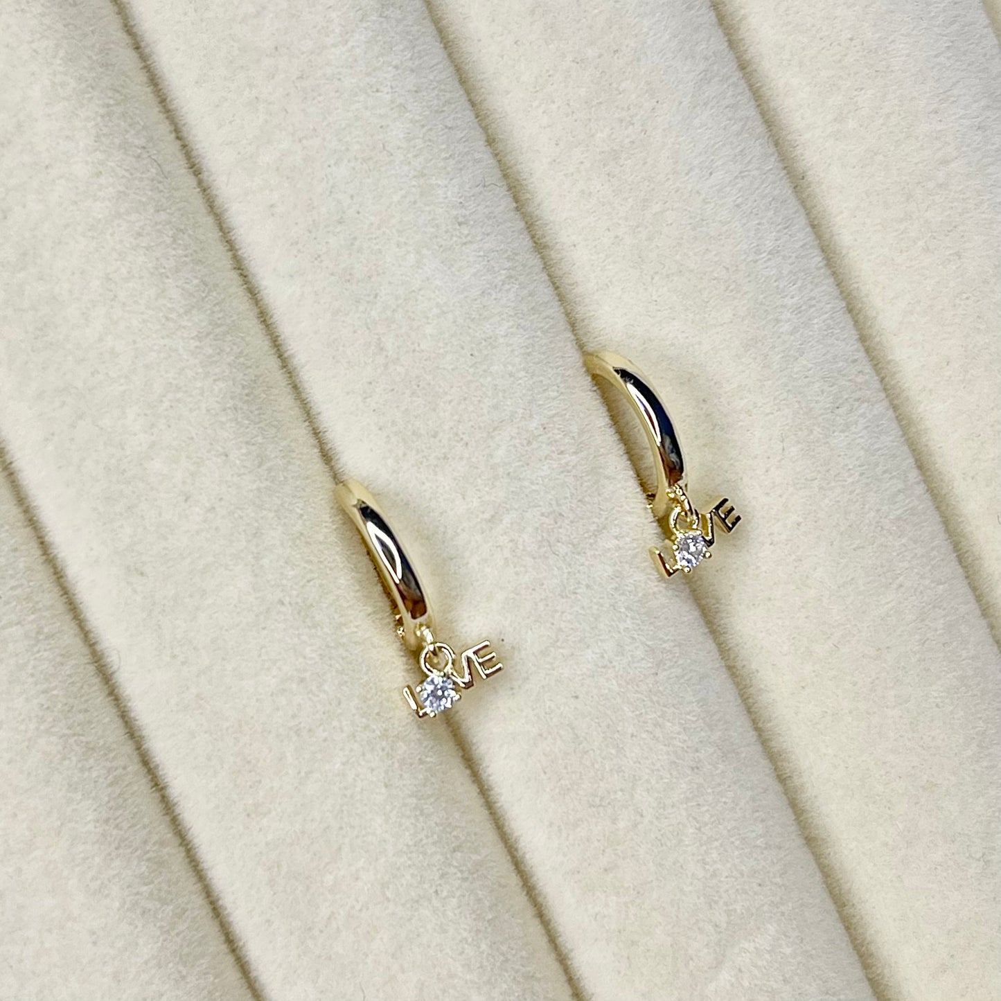 Love Me Ohrringe SROBISS2-1F